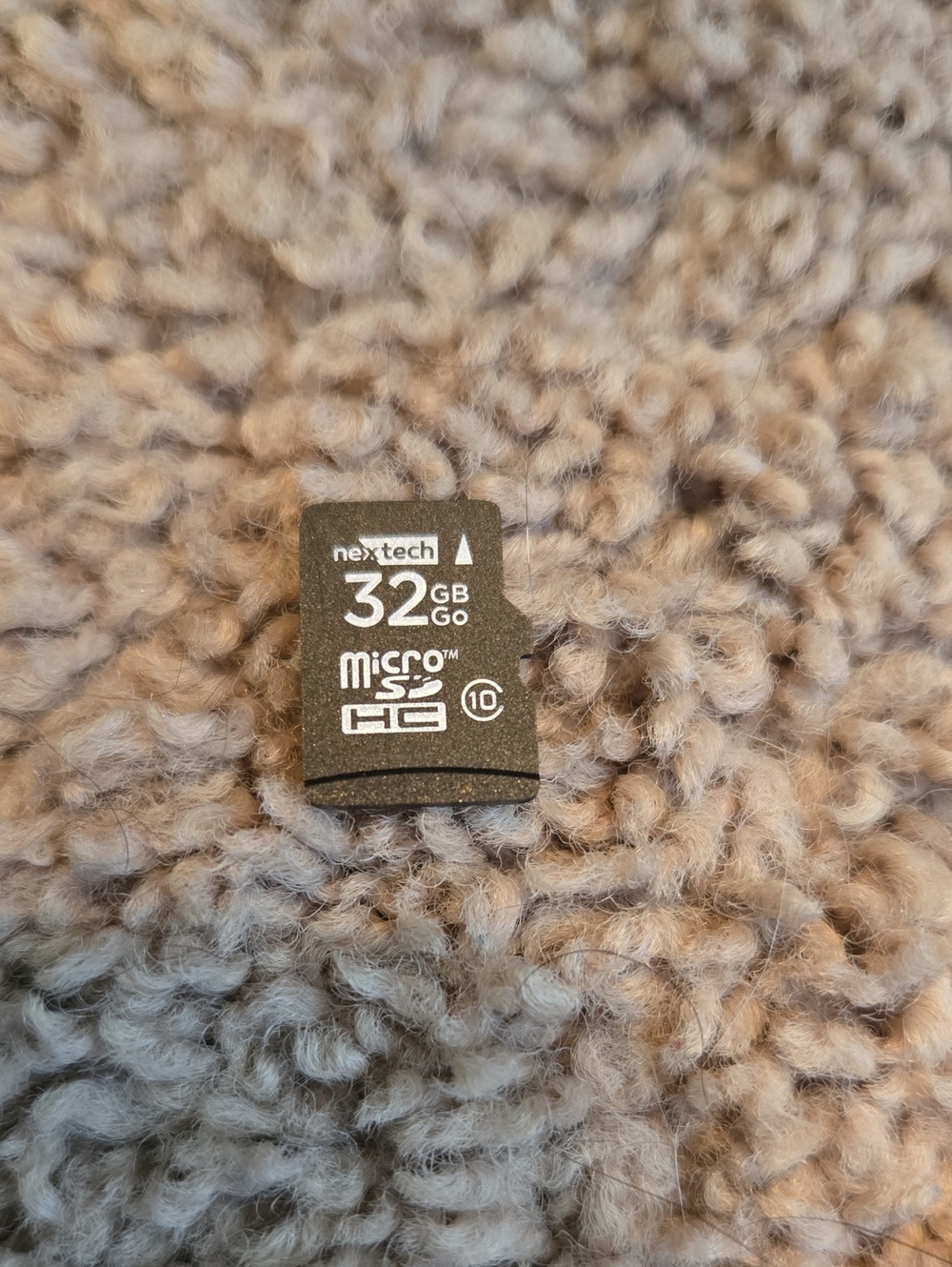 32GB microSDHC Memory Card - nexTech - Black